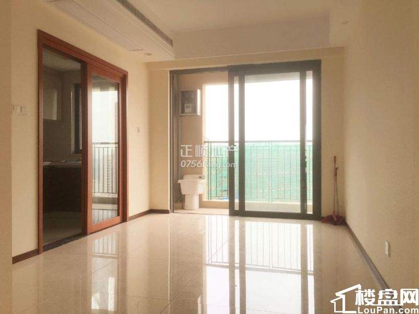 格力海岸华发绿杨湾旁边仁恒滨海半岛精装四房