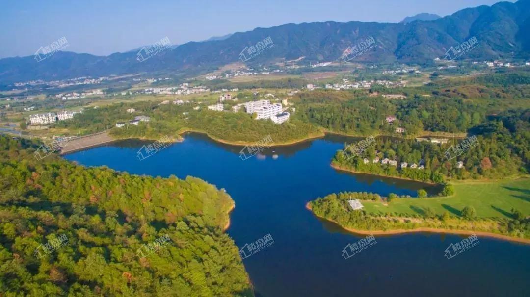 雅居乐合景南麓山居