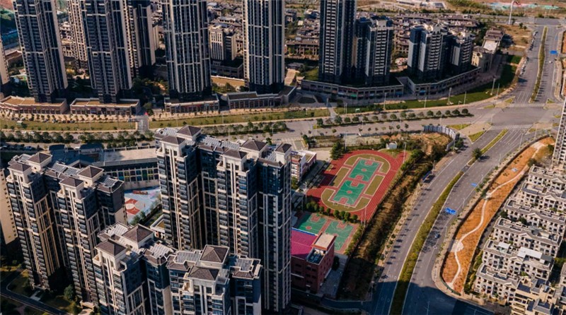 包括邕宁民族中学,五象实验三小,龙岗北小学等;南宁市妇产儿童医院