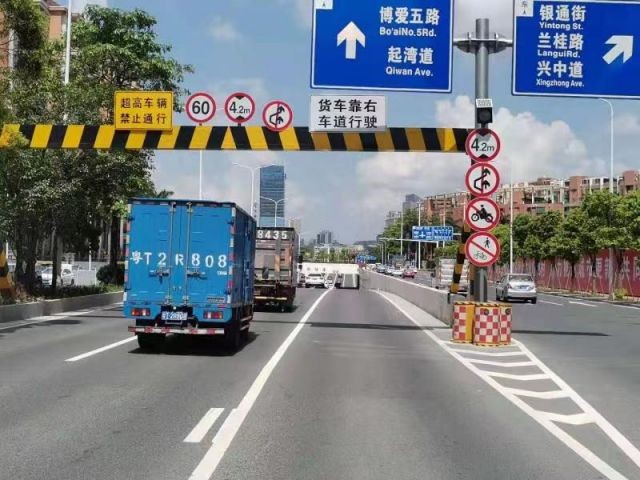 6月24日起,博爱路货车须一律靠右行驶