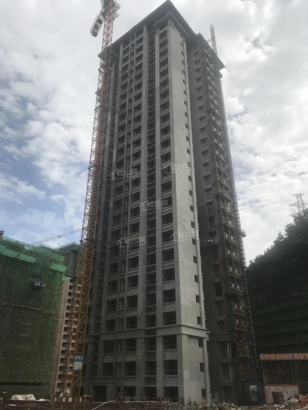 巴中兴合·半山逸城(二期)效果图_实景图_样板间-巴中