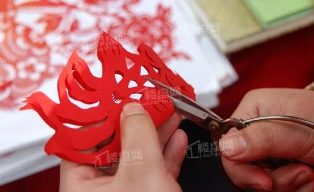 艺术剪纸