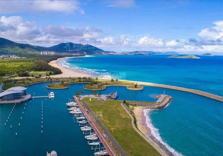 恒大双海湾项目位于北纬18°海南省万宁神州半岛北侧,全年都没有霜冻