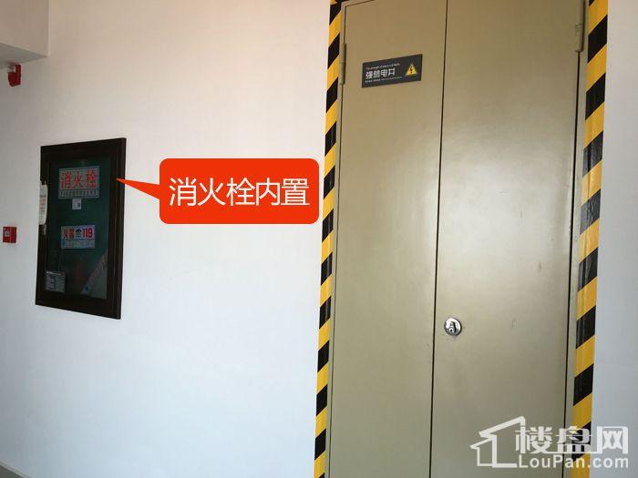 5,电井,消火栓都是内置,保证墙面平整,过道整洁大方,并未见消防管道