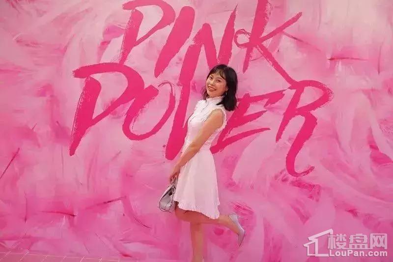 周末,最适合色彩参观拍照的魔幻孩子外事女生空间图片