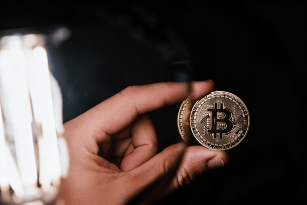 Yi Lihua: Now is the best time for spot investment; the crypto industry will see significant positive developments next year.