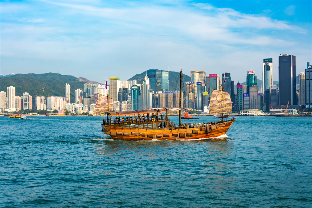 The expansion of Shenzhen's 