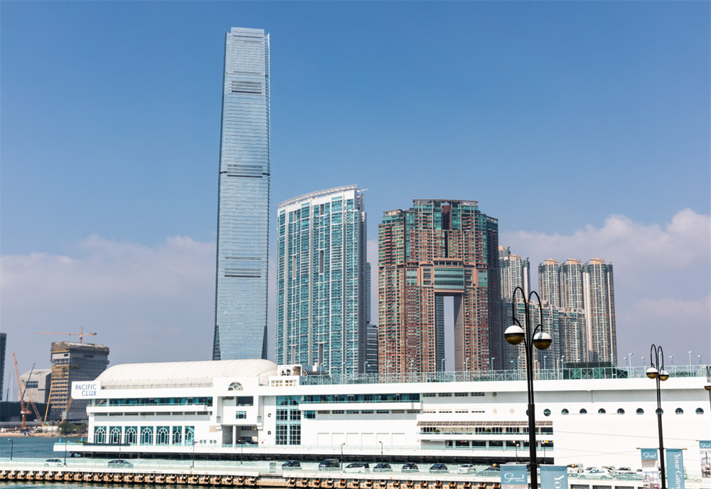 Hong Kong Airport VIP Lounge Guide: Location, Admission, and Fees Overview!