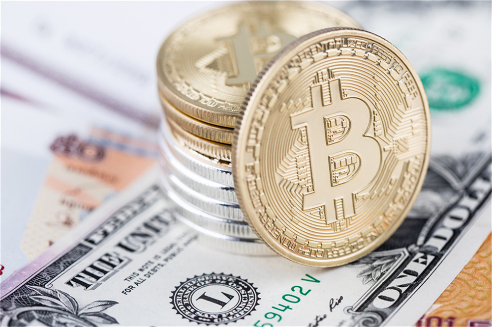 Cryptocurrency collective crash: Geopolitical conflict ignites high leverage 'death spiral'!