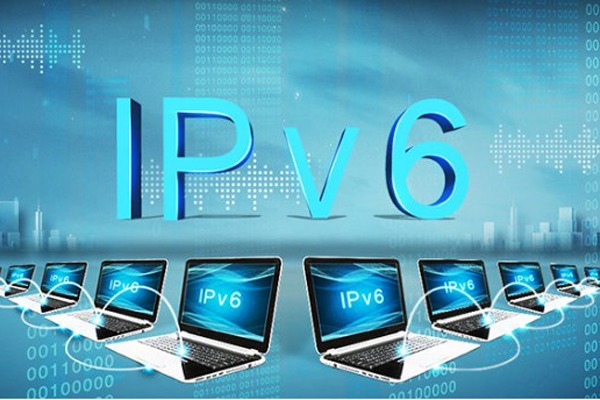 Domain Name Resolution in the IPv6 Era: Challenges and Responses