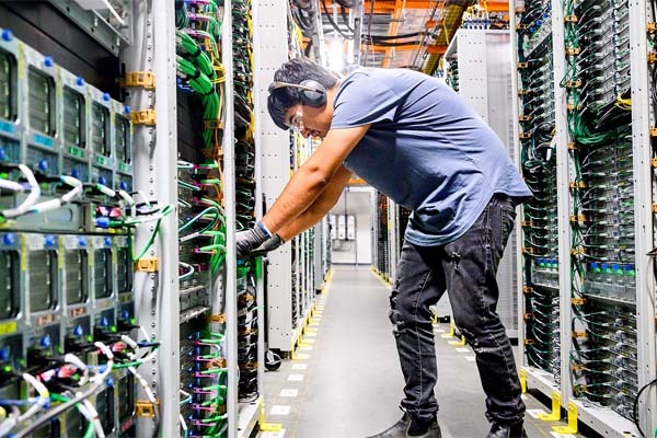 Amazon announces $10 billion investment in North Carolina to build AI and cloud computing data centers