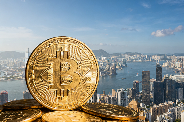 Major Chinese internet companies may gradually withdraw from cryptocurrency-related businesses, and many state-owned enterprises may not apply for Hong Kong stablecoin licenses.