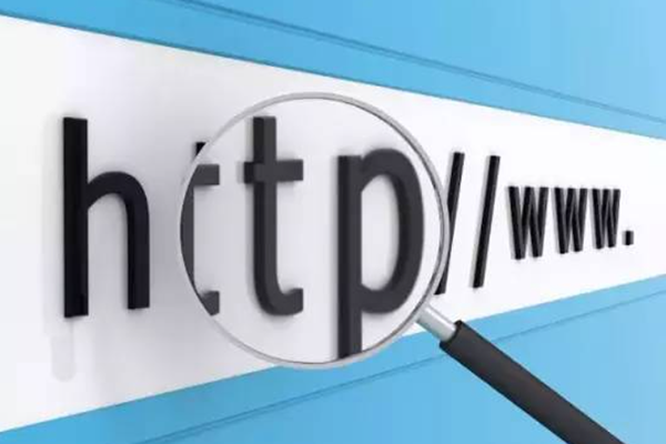 What kind of domain names do search engines prefer?