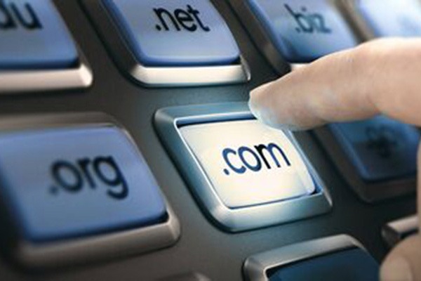 Why is it said that registering domain names domestically and internationally is different? What exactly are the differences?
