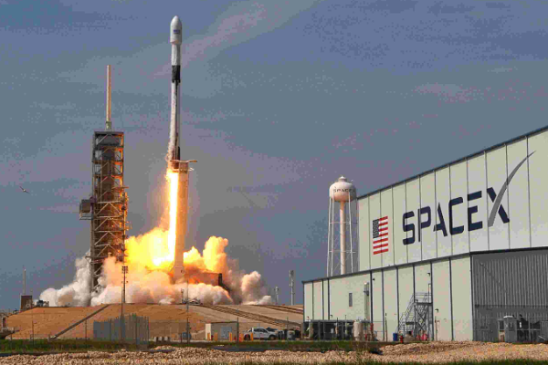 With a valuation exceeding $1.5 trillion, SpaceX is reportedly planning an IPO next year, potentially raising over $30 billion and becoming the largest in history.