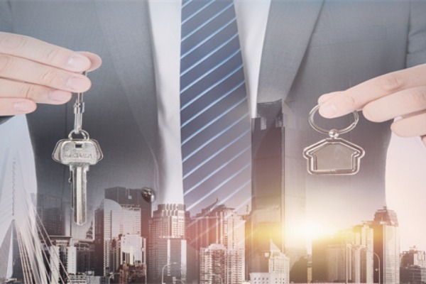 Hong Kong Property Market Bottom-Fishing Frenzy: Why Are the Wealthy and First-Time Buyers Converging?