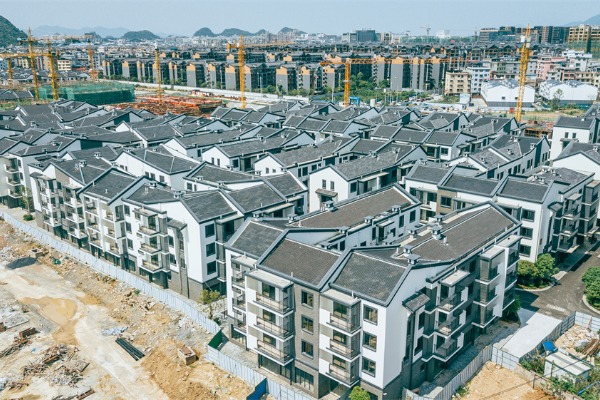 After negotiating for a 2-bedroom apartment in the first city of Sha Tin, Hong Kong, it is priced at $4.57 million! The transaction appreciation is about 239%!