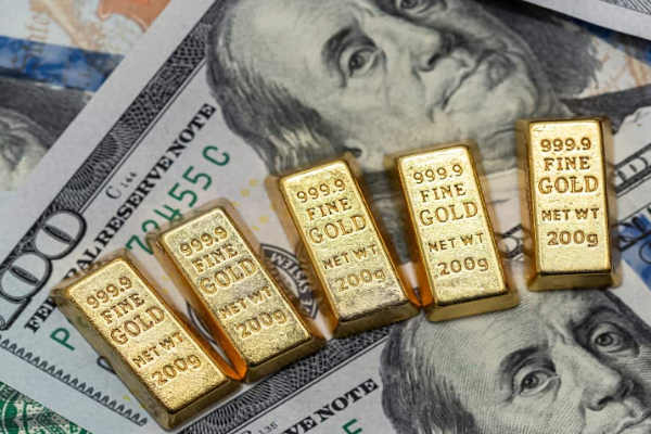 黄金已超越美债成为全球央行最大单一储备资产，逼近5000美元/盎司历史性关口