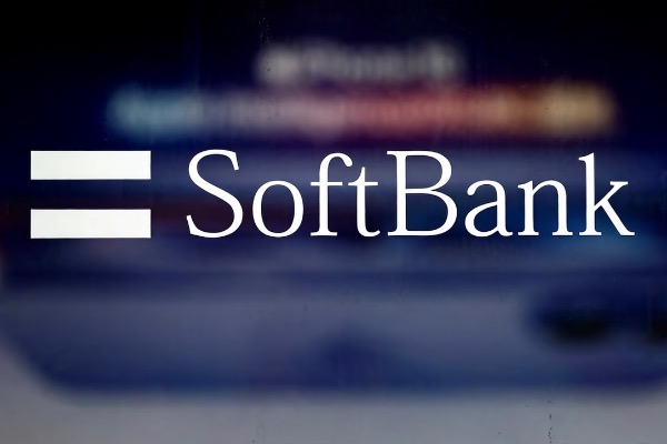 软银拟加码OpenAI：或投300亿美元