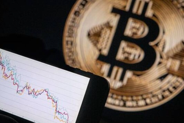 凌晨！全线暴跌，超43万人爆仓！比特币日跌逾12%