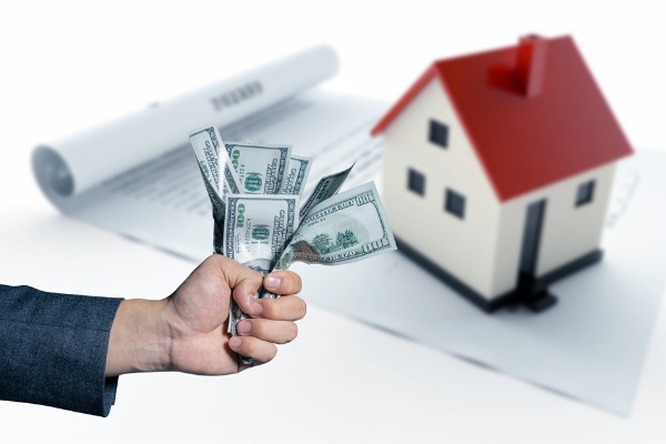 Hong Kong Tsim Sha Tsui Yuyi 160 sets in seconds: Overpurchased 30 times, high priced customers sweep through