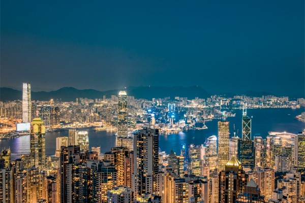 Hong Kong's May Day holiday sees peak visitor flow: expected 980000 mainland tourists to visit Hong Kong, tourism market fully recovers