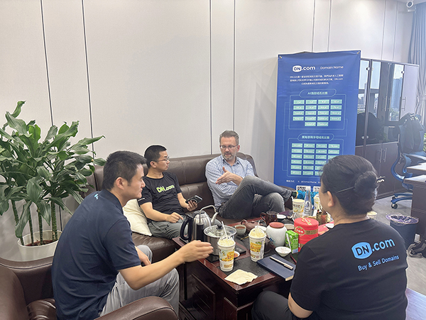 DN.com and .cloud Registry Reach Strategic Cooperation