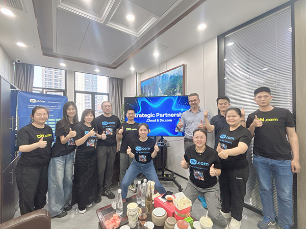 DN.com and .cloud Registry Reach Strategic Cooperation