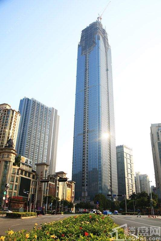 青秀区万象城东盟商务区核心地段400米龙光世纪