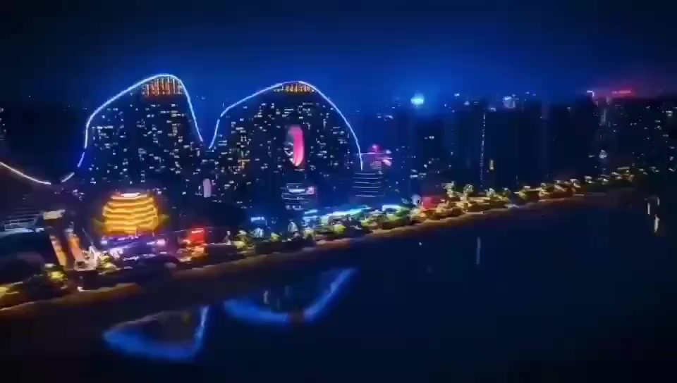 北部湾一号项目夜景