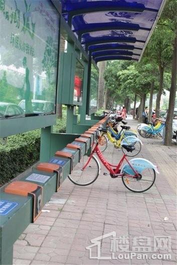 景富双湖湾周边配套-惠民共享自行车站点