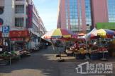东泰仕林首府北边宁海大街上的市场