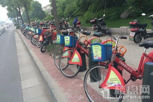 佳源湘湖印象周边公共自行车租赁点