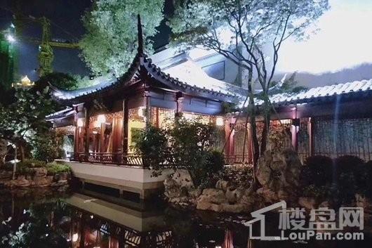 深惠颐景园园林夜景实拍