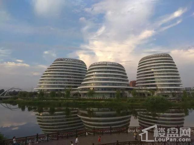 临沂龙湖公园小区图片