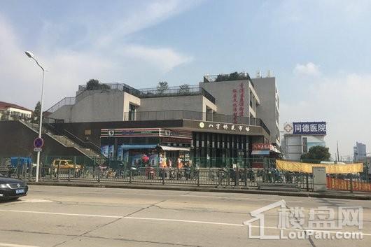 青浦卓越世纪中心周边配套-菜场商铺