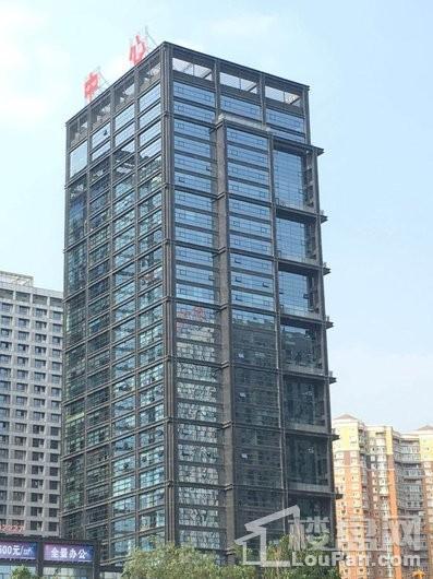 沈阳国际贸易中心楼栋近景