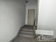中集车辆园公寓楼梯间