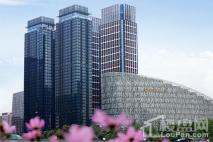 中国华商金融中心写字楼项目外立面实景
