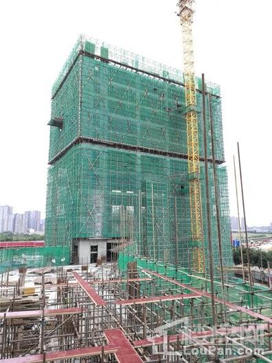 北京街9号楼主体修建