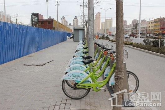 海鸿SOHO公馆周边配套公共自行车
