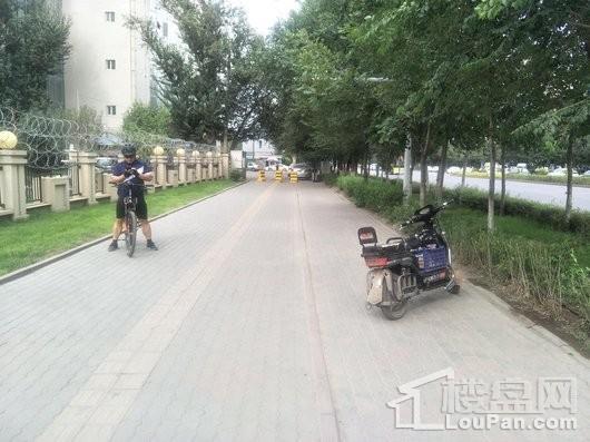 中润·三城三周边配套 道路