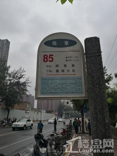 橡嵘湾配套图