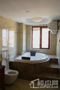 伴月湾帝景海岸300㎡复式浴室