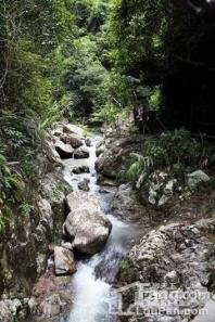 泰禾蓝山院子仙灵旗山