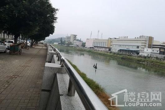 金海湾三期江岸风景