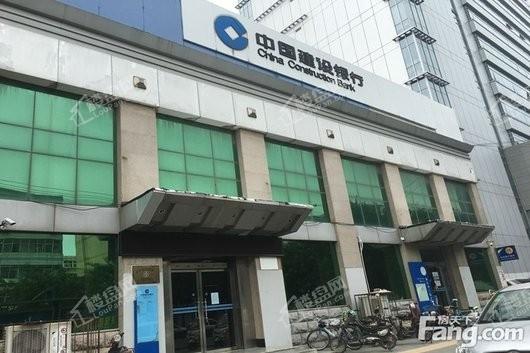 胜茂·雍景湾西300米路南中国建设银行
