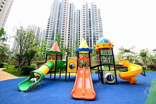 惠州新华联广场项目小区儿童游乐区