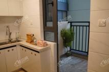 滨海明珠98㎡厨房阳台