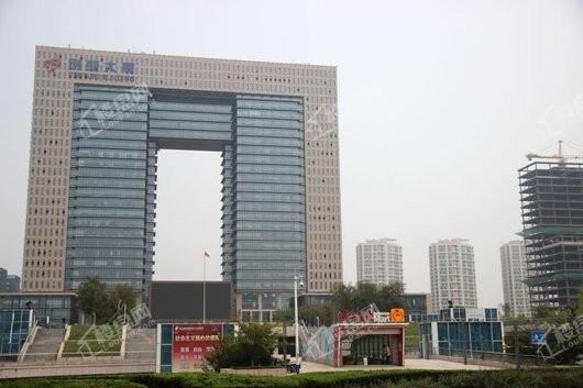 中海国际社区科技大道对面创业大厦